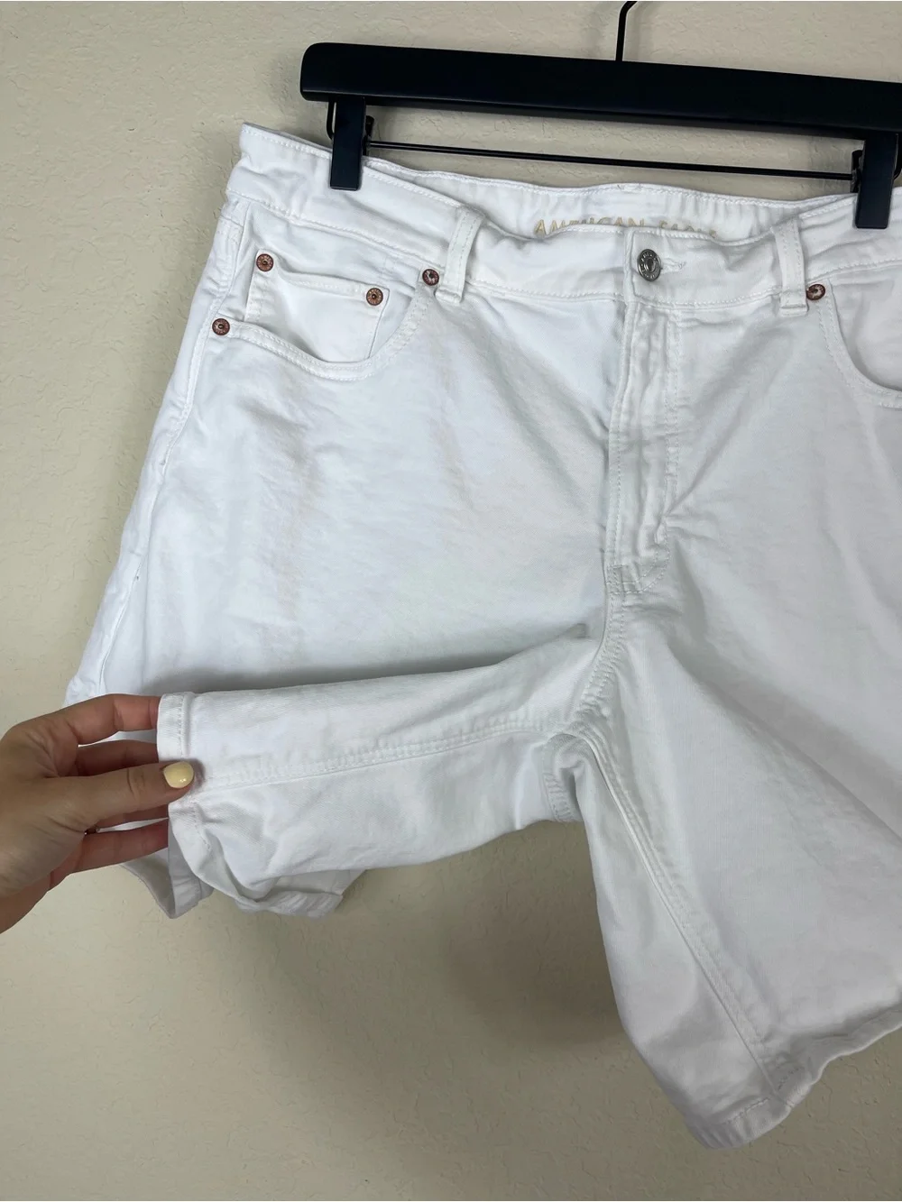 American Eagle Low Rise Baggy Loose Shorts Size 12